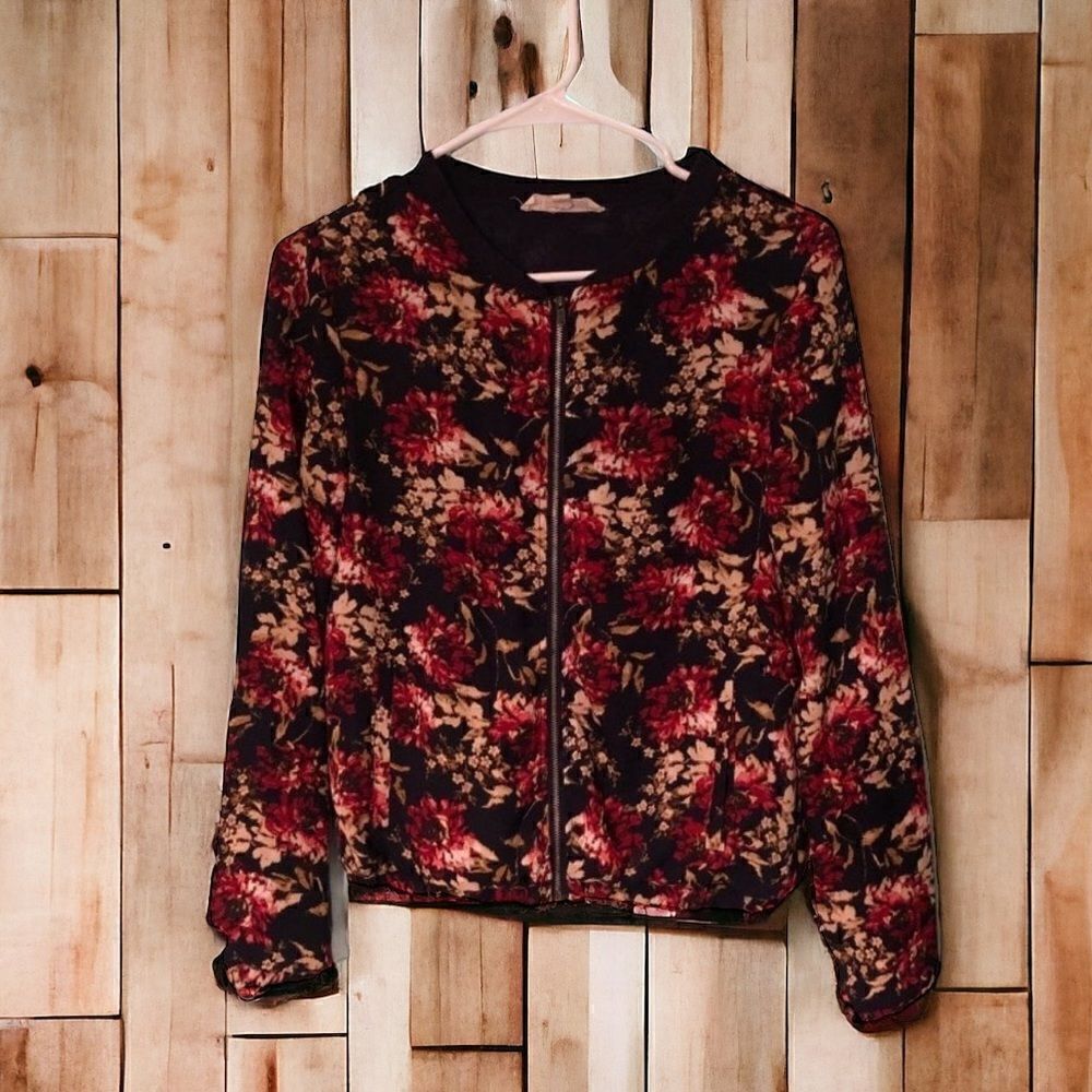 Olive & Oak Floral Bomber Style Zip up jacket XS